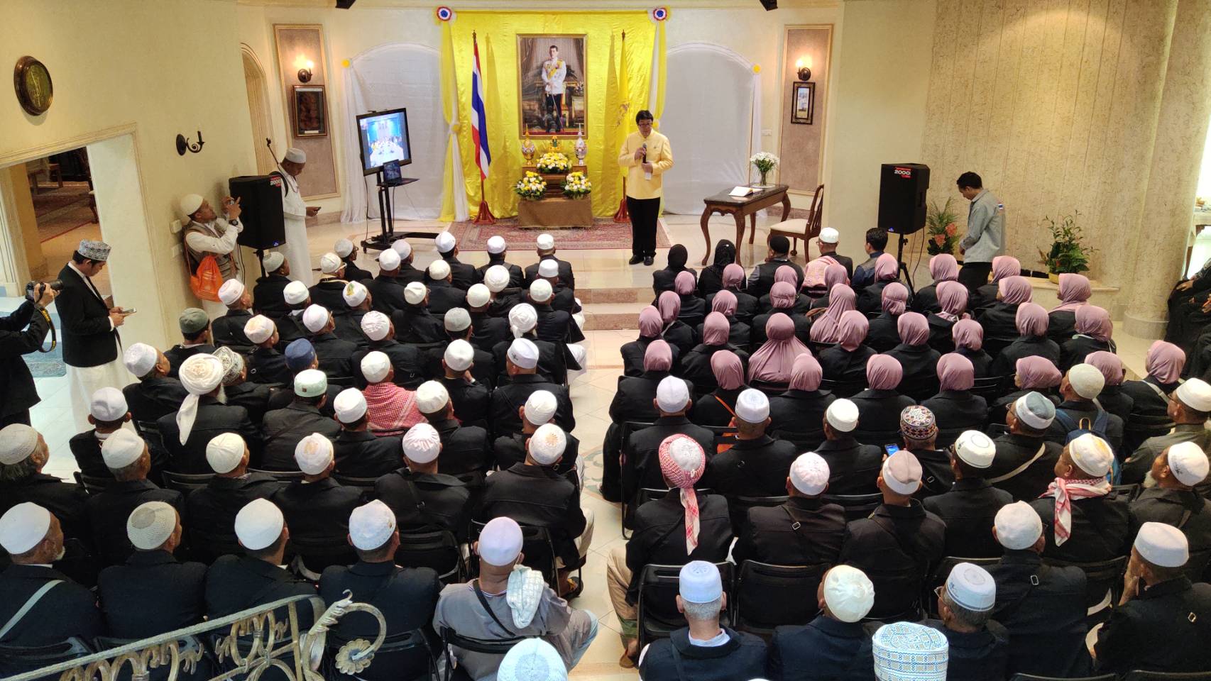 Konsul Thailand di Jeddah Sambut Jemaah Haji Thailand Selatan